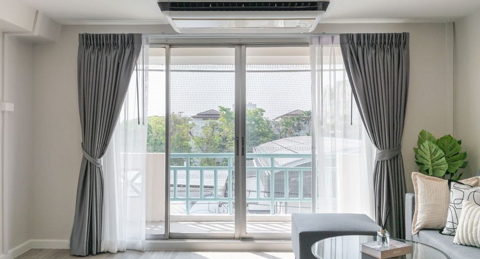 Condo en venta de 2 habitaciones en Bang Na, Bangkok