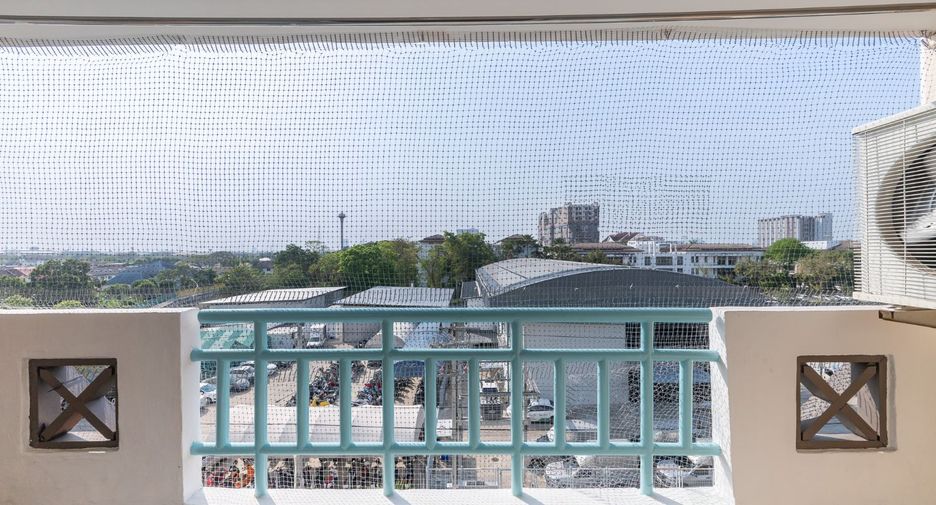Condo en venta de 2 habitaciones en Bang Na, Bangkok
