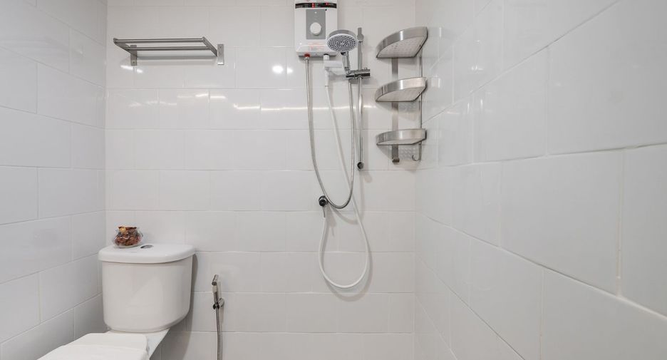 Condo en venta de 2 habitaciones en Bang Na, Bangkok
