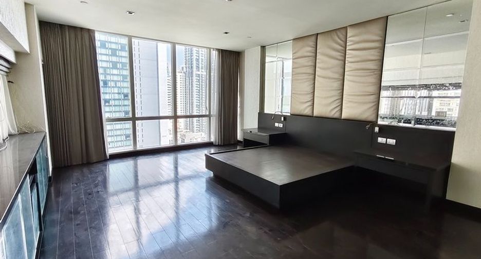 出售 3 卧室 公寓 在 Khlong Toei, 曼谷