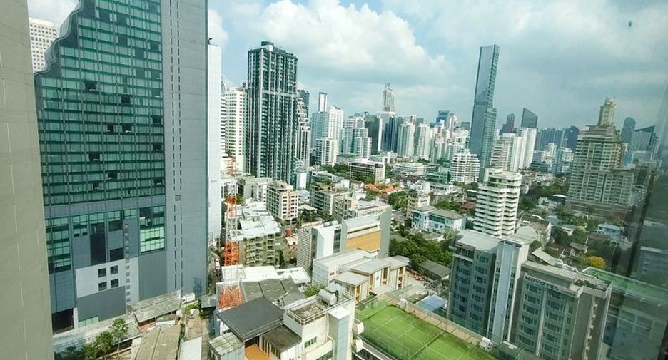 出售 3 卧室 公寓 在 Khlong Toei, 曼谷