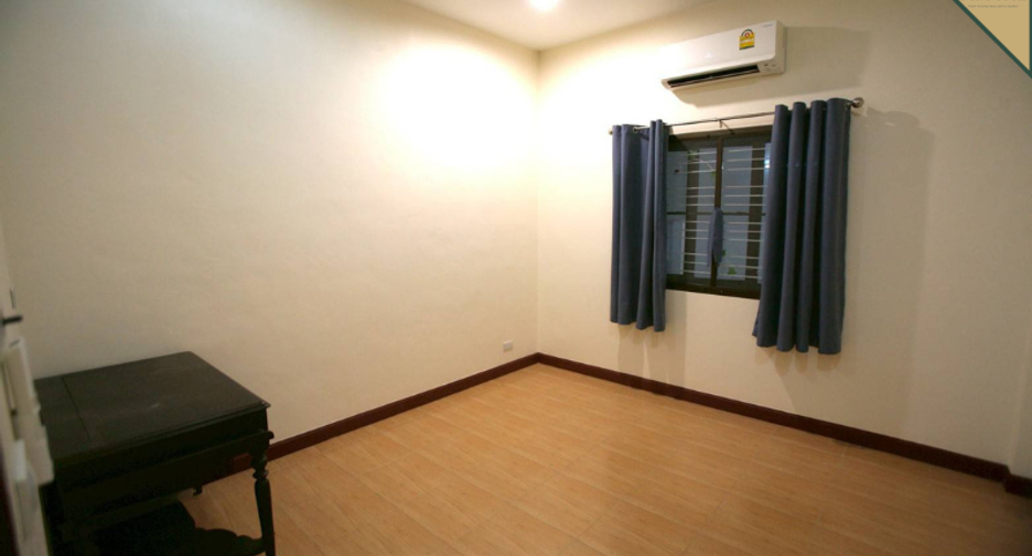 À vendre 3 chambres maison à Klaeng, Rayong