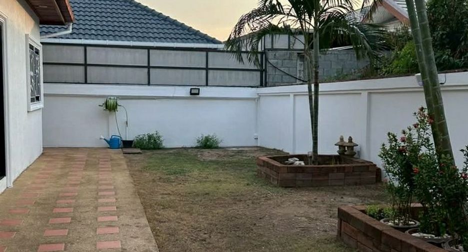 Casa en venta de 2 habitaciones en Bang Lamung, Chonburi