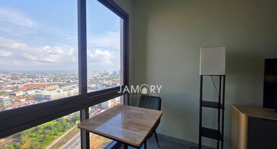 For rent studio condo in Pratumnak, Pattaya