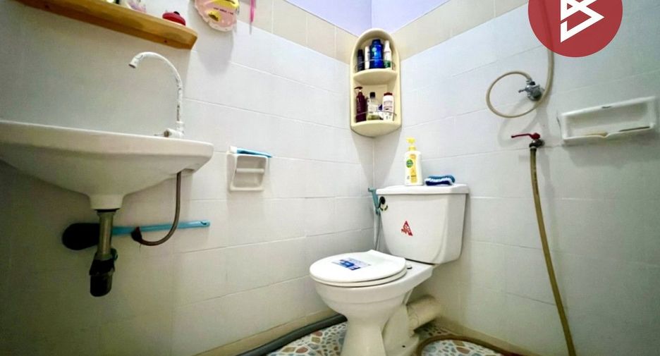 À vendre 1 chambre condo à Nakhon Chai Si, Nakhon Pathom