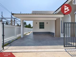 For sale 3 bedrooms house in Mueang Samut Songkhram, Samut Songkhram