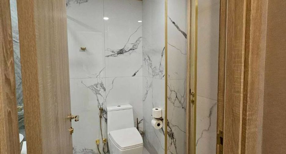 Condo en alquiler de 2 habitaciones en Bang Lamung, Chonburi