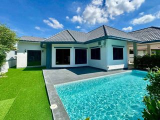 For Rent 5 Bedroom Villa In Bang Lamung, Chonburi