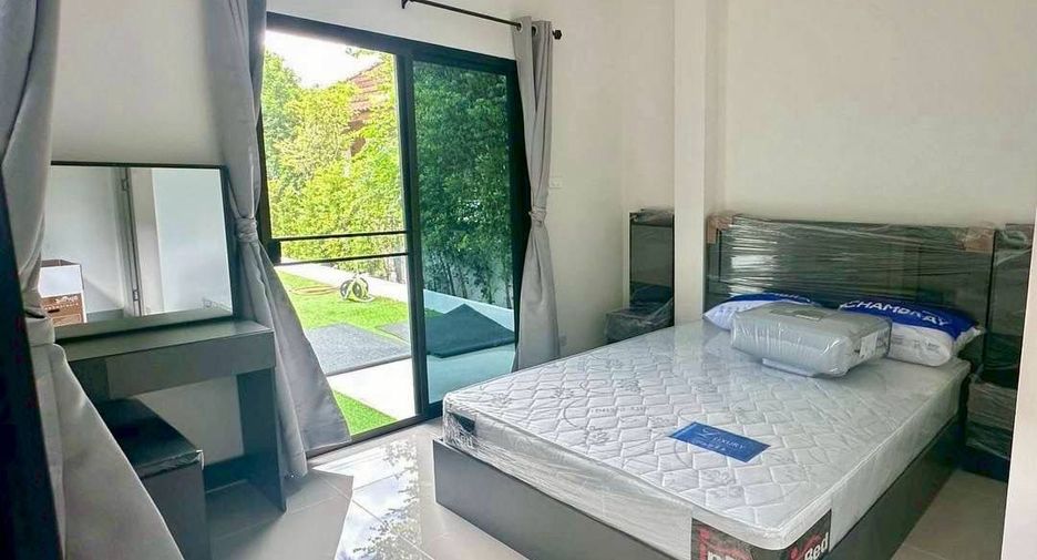 For rent 5 bedrooms villa in Bang Lamung, Chonburi