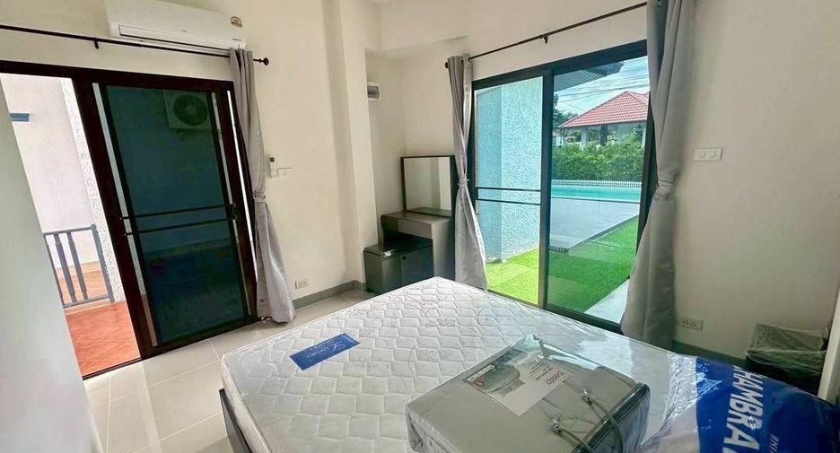 For rent 5 bedrooms villa in Bang Lamung, Chonburi