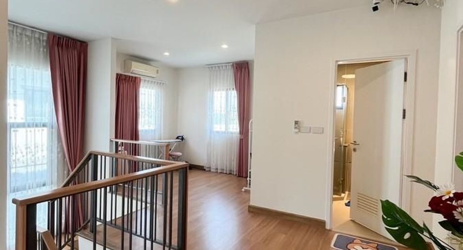For rent 3 bedrooms house in Prawet, Bangkok