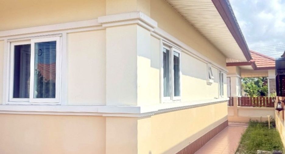 For sale 3 bedrooms house in Mueang Rayong, Rayong
