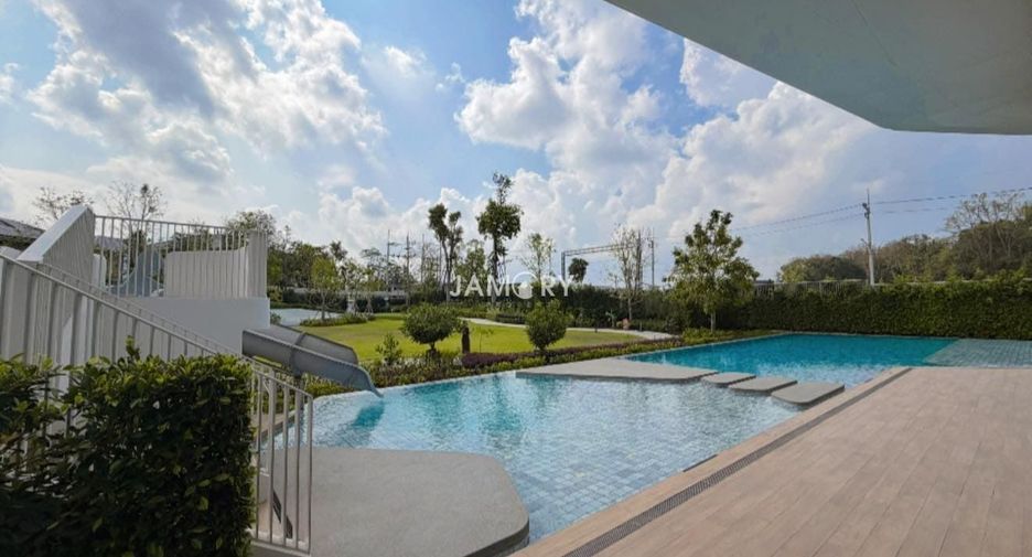 For rent 4 bedrooms house in Bang Lamung, Chonburi