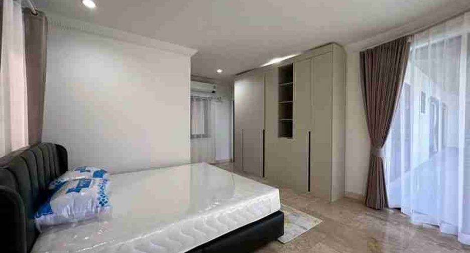 À vendre 5 chambres villa à Bang Lamung, Chonburi