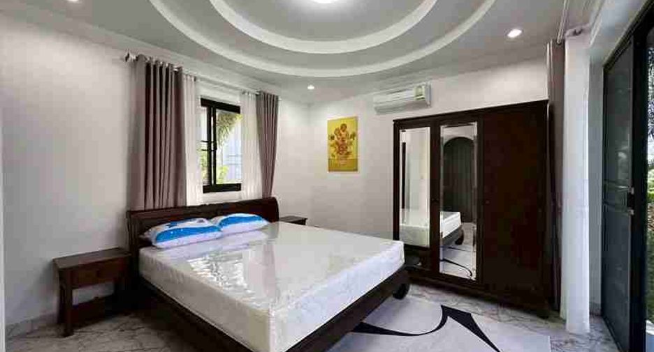 À vendre 5 chambres villa à Bang Lamung, Chonburi