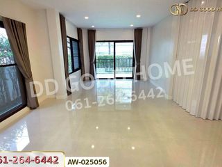 À vendre 4 chambres maison à Phra Pradaeng, Samut Prakan