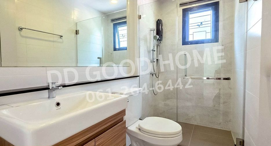 Casa en venta de 4 habitaciones en Phra Pradaeng, Samut Prakan