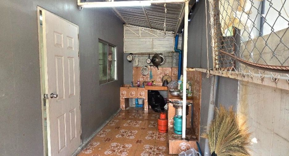 Reihenhaus zum Kauf mit 3 Zimmer in Bang Phli, Samut Prakan