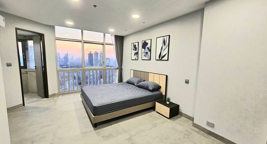 For rent そして for sale 3 ベッドルーム condo in Khlong Toei, Bangkok