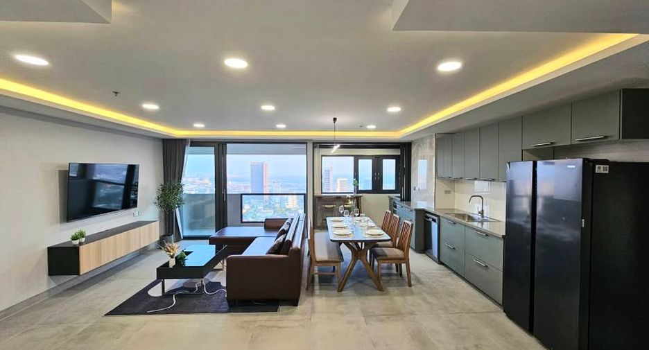 For rent そして for sale 3 ベッドルーム condo in Khlong Toei, Bangkok