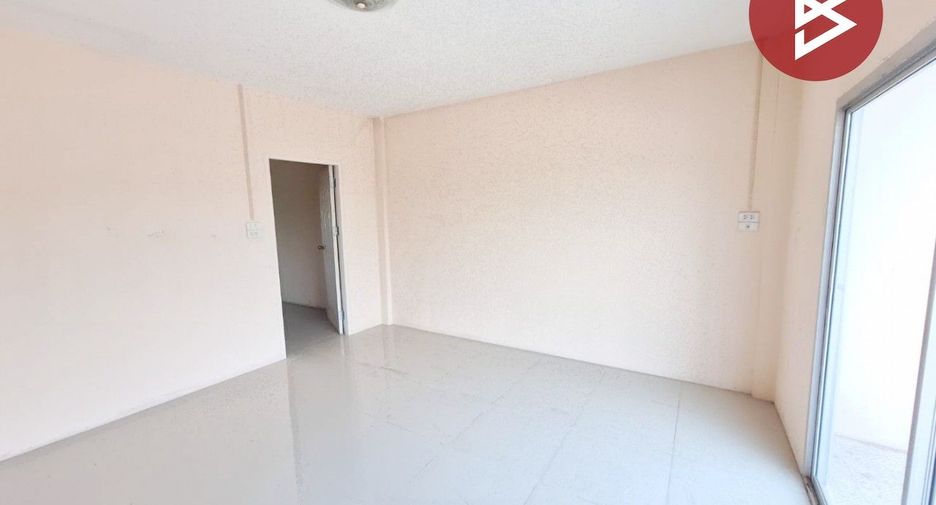 À vendre 2 chambres local commercial à Mueang Nakhon Nayok, Nakhon Nayok