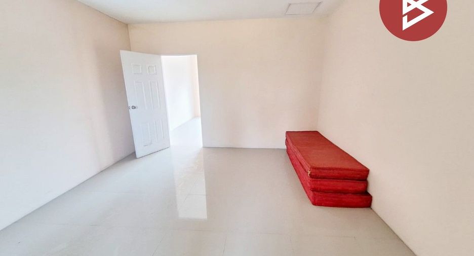 À vendre 2 chambres local commercial à Mueang Nakhon Nayok, Nakhon Nayok