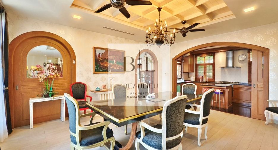 Casa en venta de 4 habitaciones en Sattahip, Chonburi