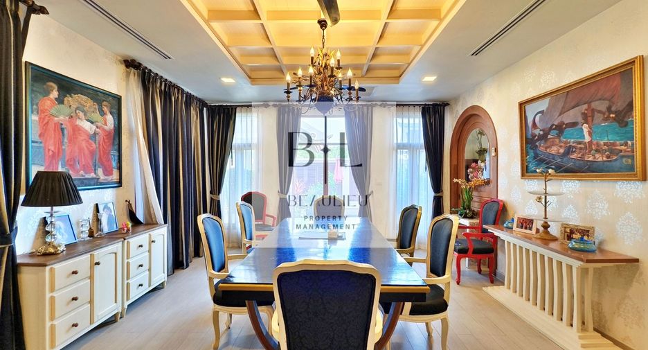 Casa en venta de 4 habitaciones en Sattahip, Chonburi