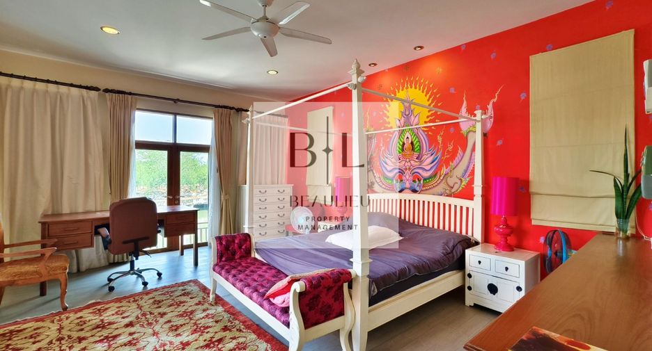 Casa en venta de 4 habitaciones en Sattahip, Chonburi