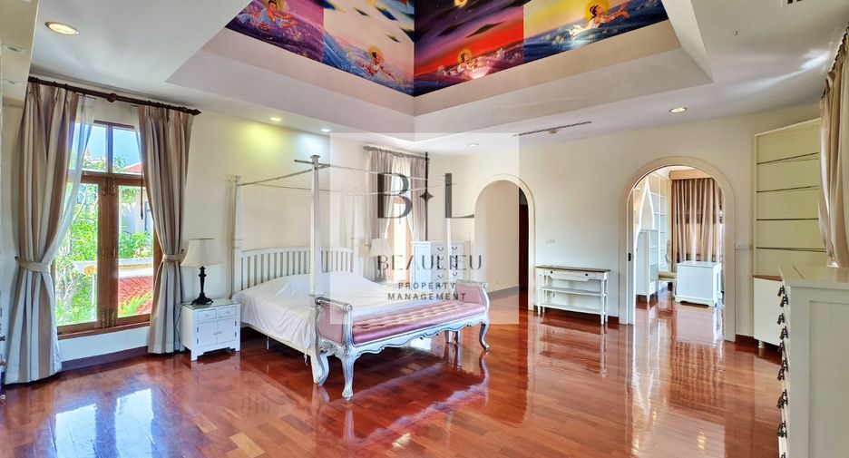 Casa en venta de 4 habitaciones en Sattahip, Chonburi