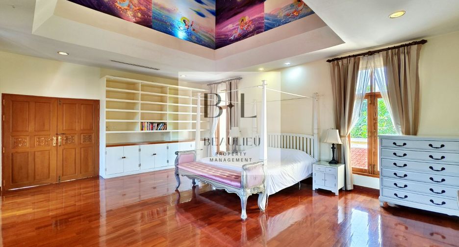 Casa en venta de 4 habitaciones en Sattahip, Chonburi