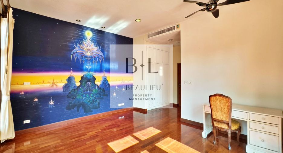 Casa en venta de 4 habitaciones en Sattahip, Chonburi