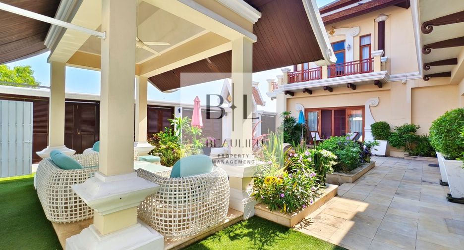 Casa en venta de 4 habitaciones en Sattahip, Chonburi