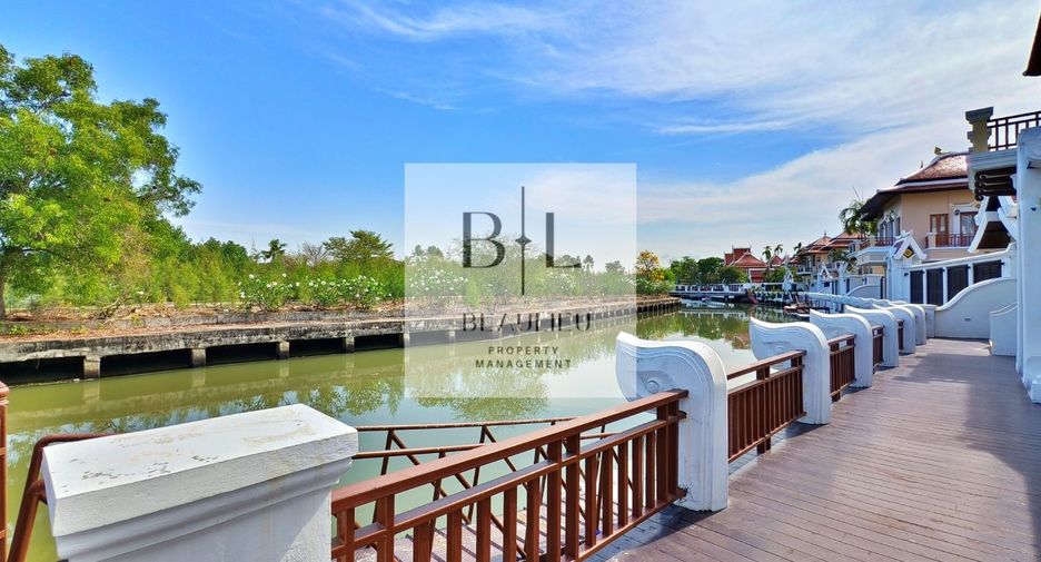 Casa en venta de 4 habitaciones en Sattahip, Chonburi