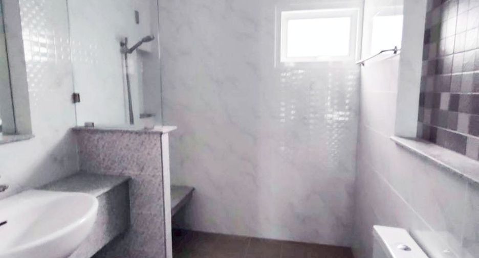 For sale 3 bedrooms house in Bang Pakong, Chachoengsao