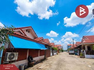 Продажа 4 спальни таунхаус в Krathum Baen, Самутсакхон