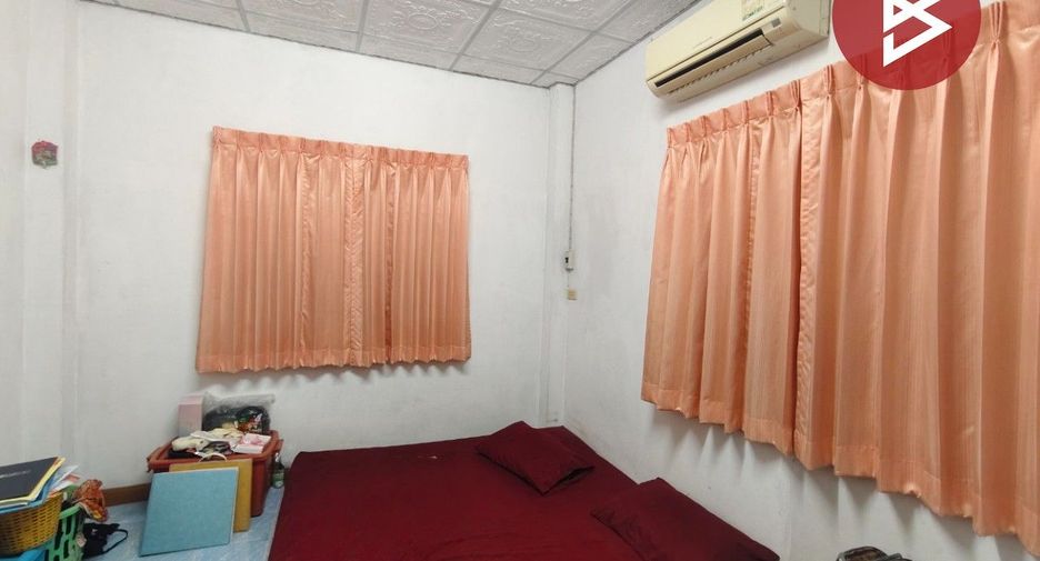 出售 4 卧室 联排别墅 在 Krathum Baen, Samut Sakhon