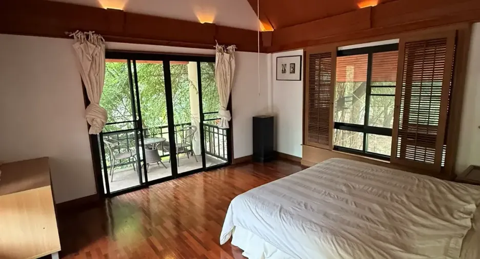 For sale 8 bedrooms house in Bang Lamung, Chonburi