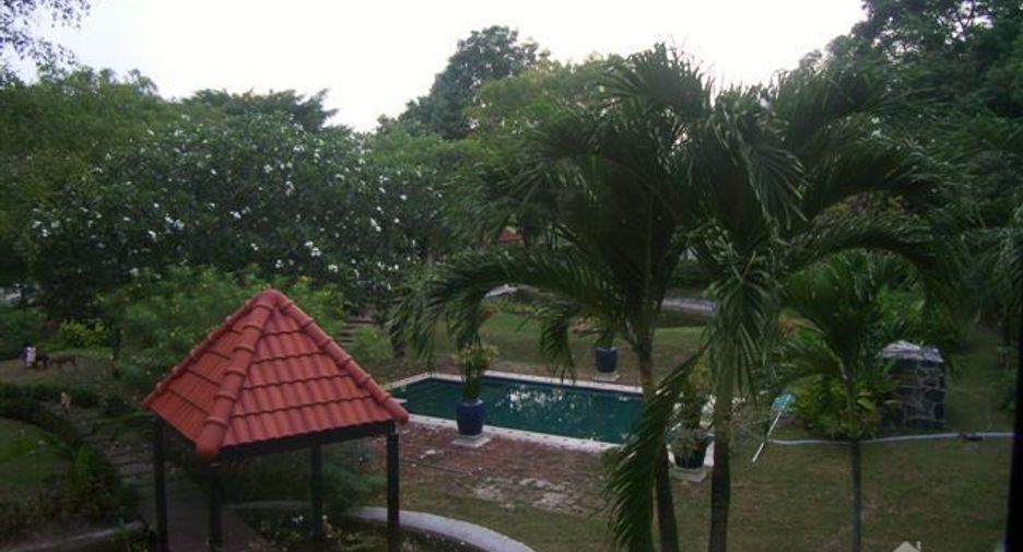 For sale 8 bedrooms house in Bang Lamung, Chonburi