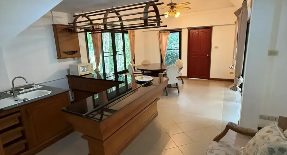 For sale 8 bedrooms house in Bang Lamung, Chonburi