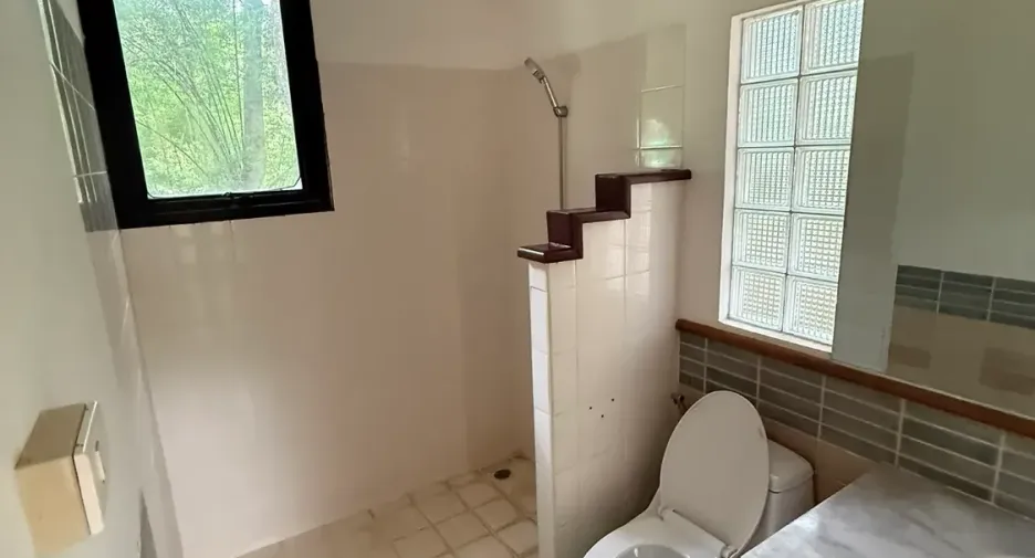 For sale 8 bedrooms house in Bang Lamung, Chonburi