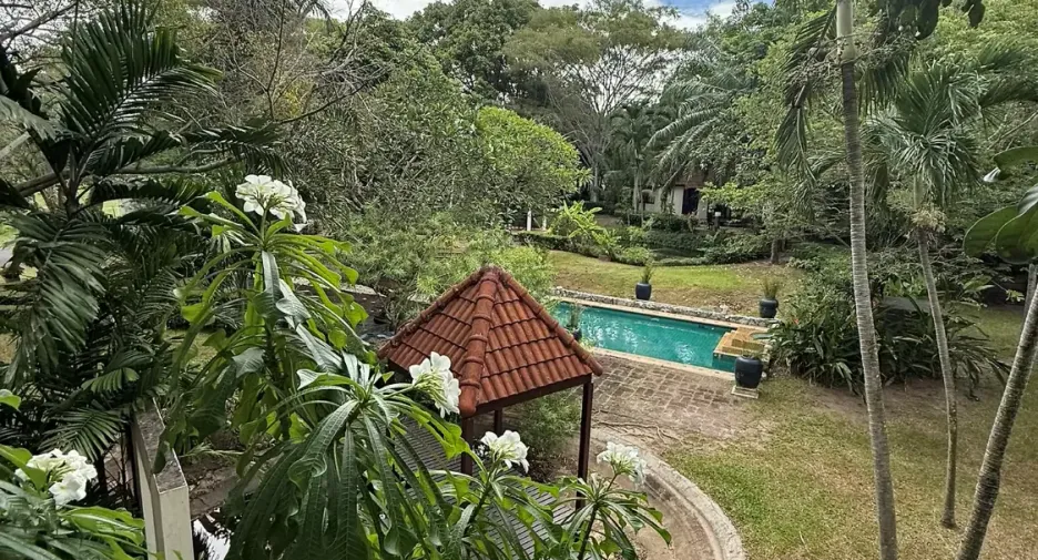 For sale 8 bedrooms house in Bang Lamung, Chonburi