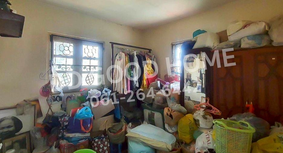For sale 3 bedrooms house in Nakhon Chai Si, Nakhon Pathom