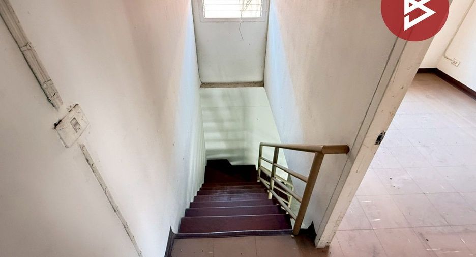出售 2 卧室 联排别墅 在 Lam Luk Ka, Pathum Thani