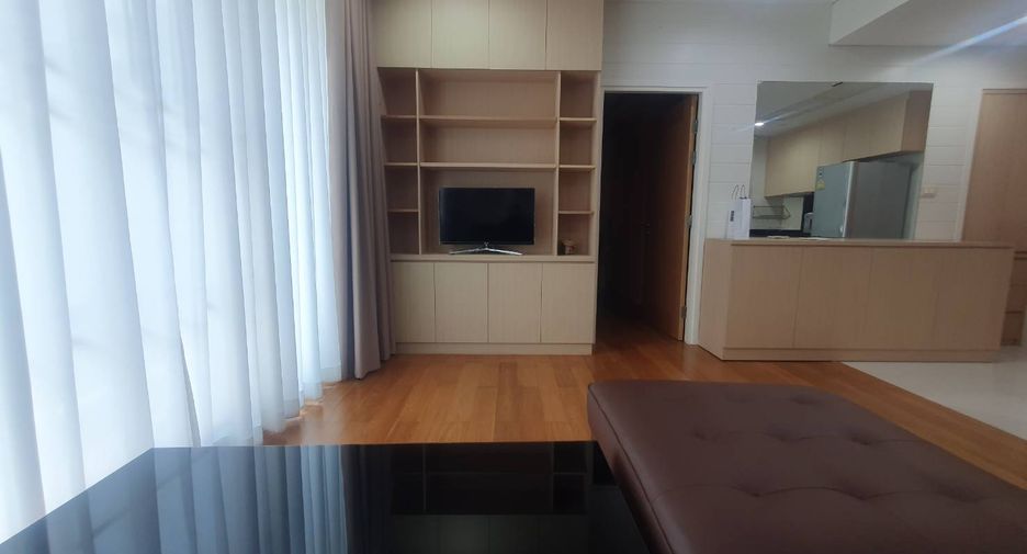 For rent 1 bed condo in Watthana, Bangkok