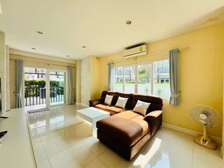 À louer 3 chambres maison à Bang Lamung, Chonburi