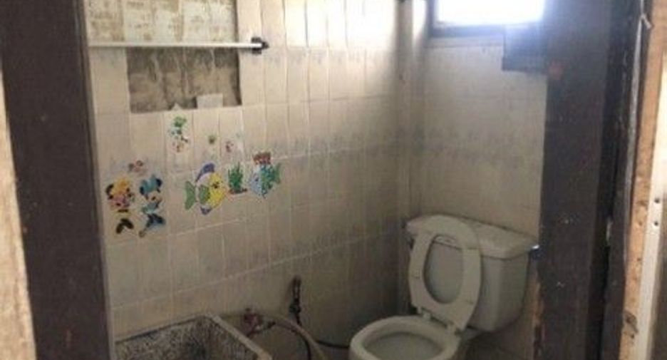 Haus zum Kauf mit 1 Zimmer in Sai Mai, Bangkok