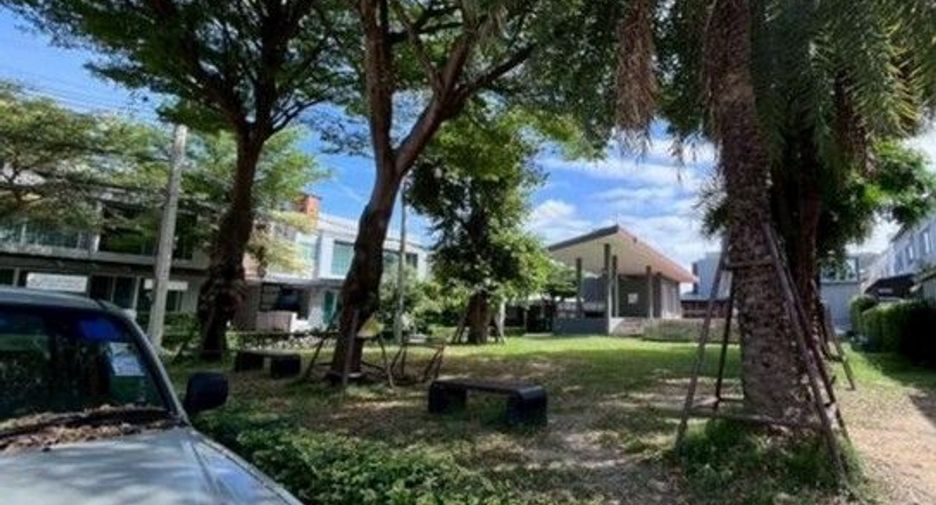 For sale 1 bed house in Khan Na Yao, Bangkok