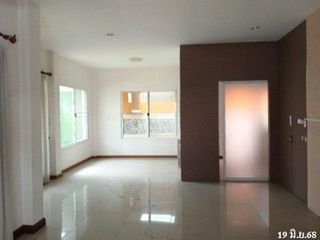 Haus zum Kauf mit 1 Zimmer in Bang Khen, Bangkok