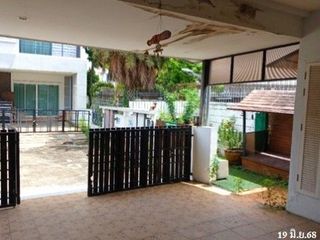 Haus zum Kauf mit 1 Zimmer in Bang Khen, Bangkok